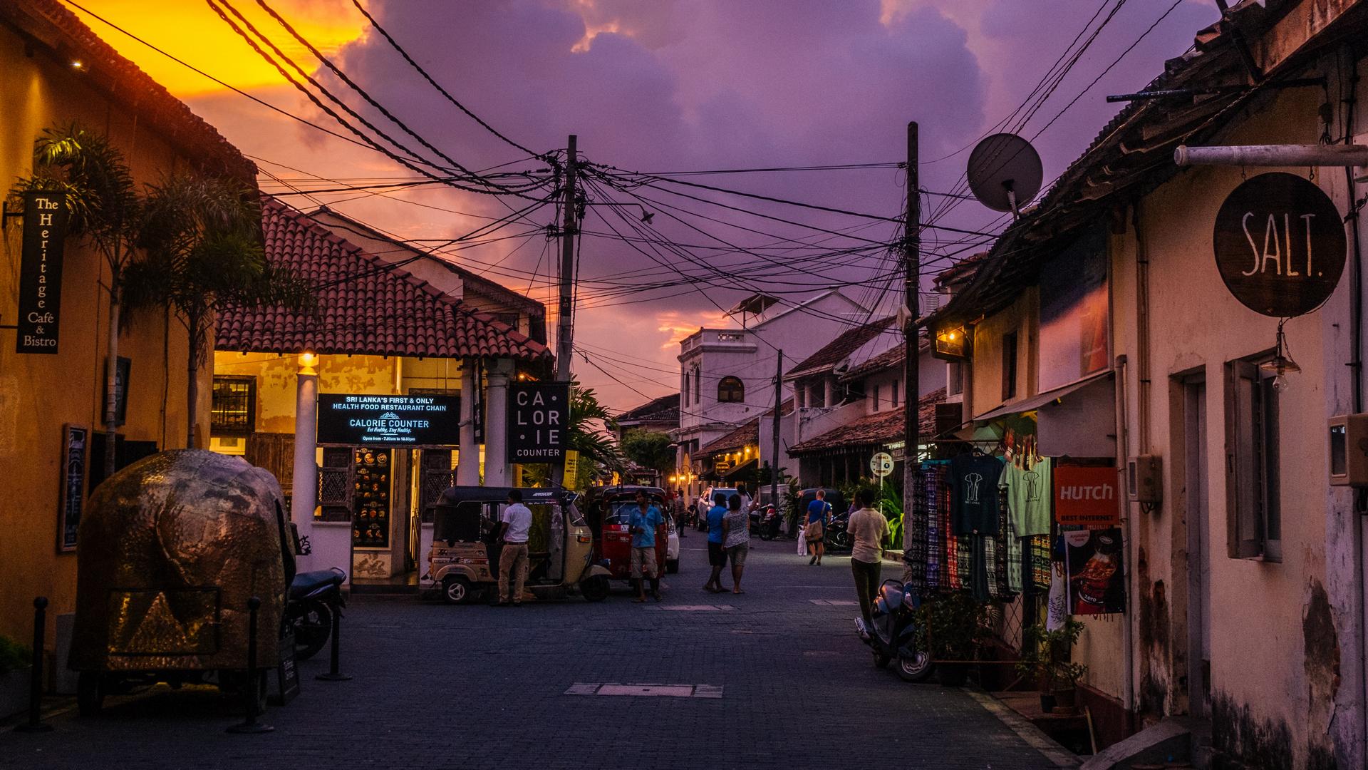 Sri Lanka podnosi się z kolan
